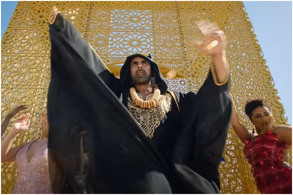 Laxmii Movie Review: Even Housefull Flicks Appear Classics In Front of New Akshay Kumar Film
