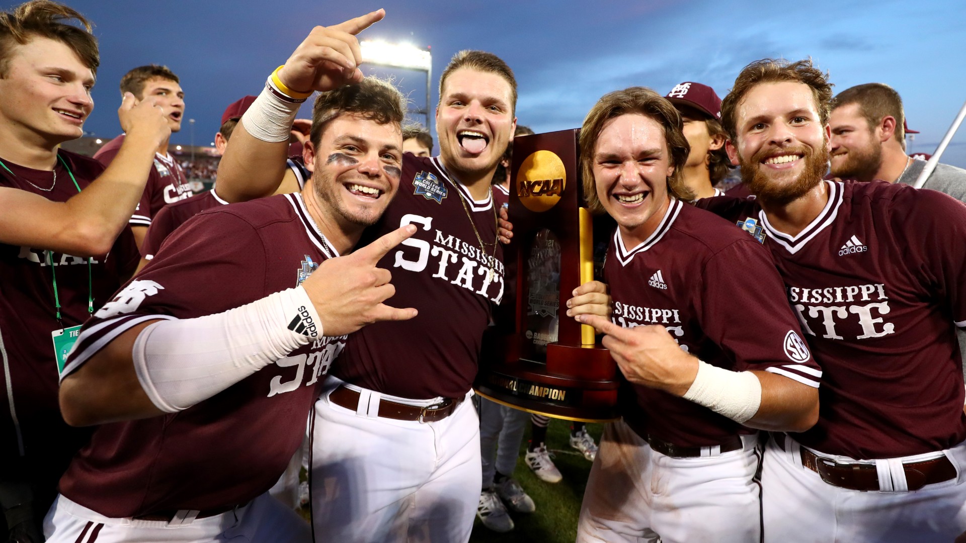 College World Series 2021 results: Mississippi State blows out Vanderbilt to win first national championship