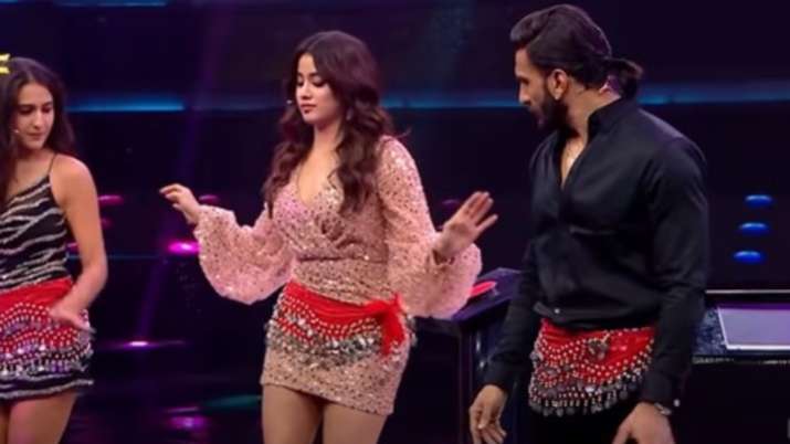 Ranveer Singh, Sara Ali Khan take belly dance lessons from Janhvi Kapoor