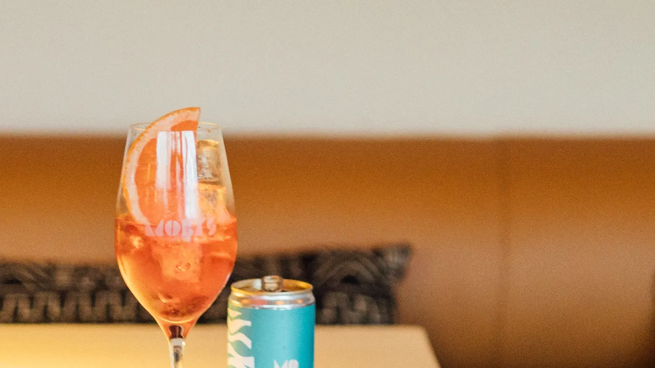 Make This Summer Spritz From Hamptons Hotspot Moby’s
