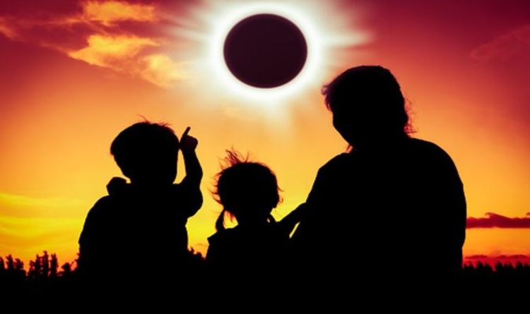New Moon December 2020 horoscope: What time is the solar eclipse, what does it mean?