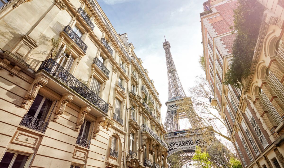 Millions of Brits dream of French lifestyle because of bakeries, landmarks - and cheese