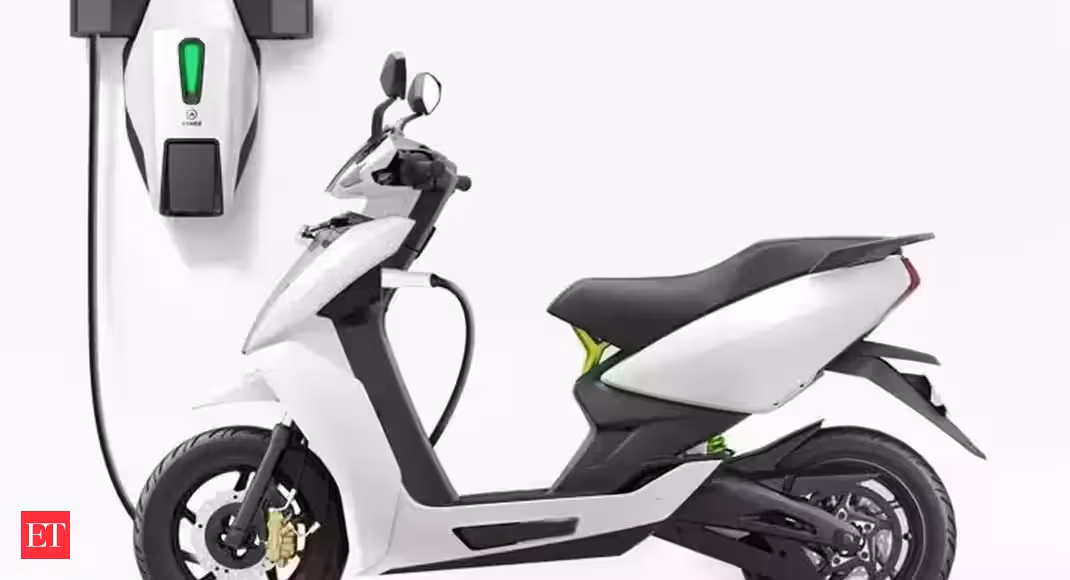 Electric 2-wheelers to account for 8-10 pc of new sales by 2025; 3-wheelers to chip in 30 pc: ICRA