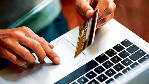 The pros and cons of using a credit card to invest in NPS