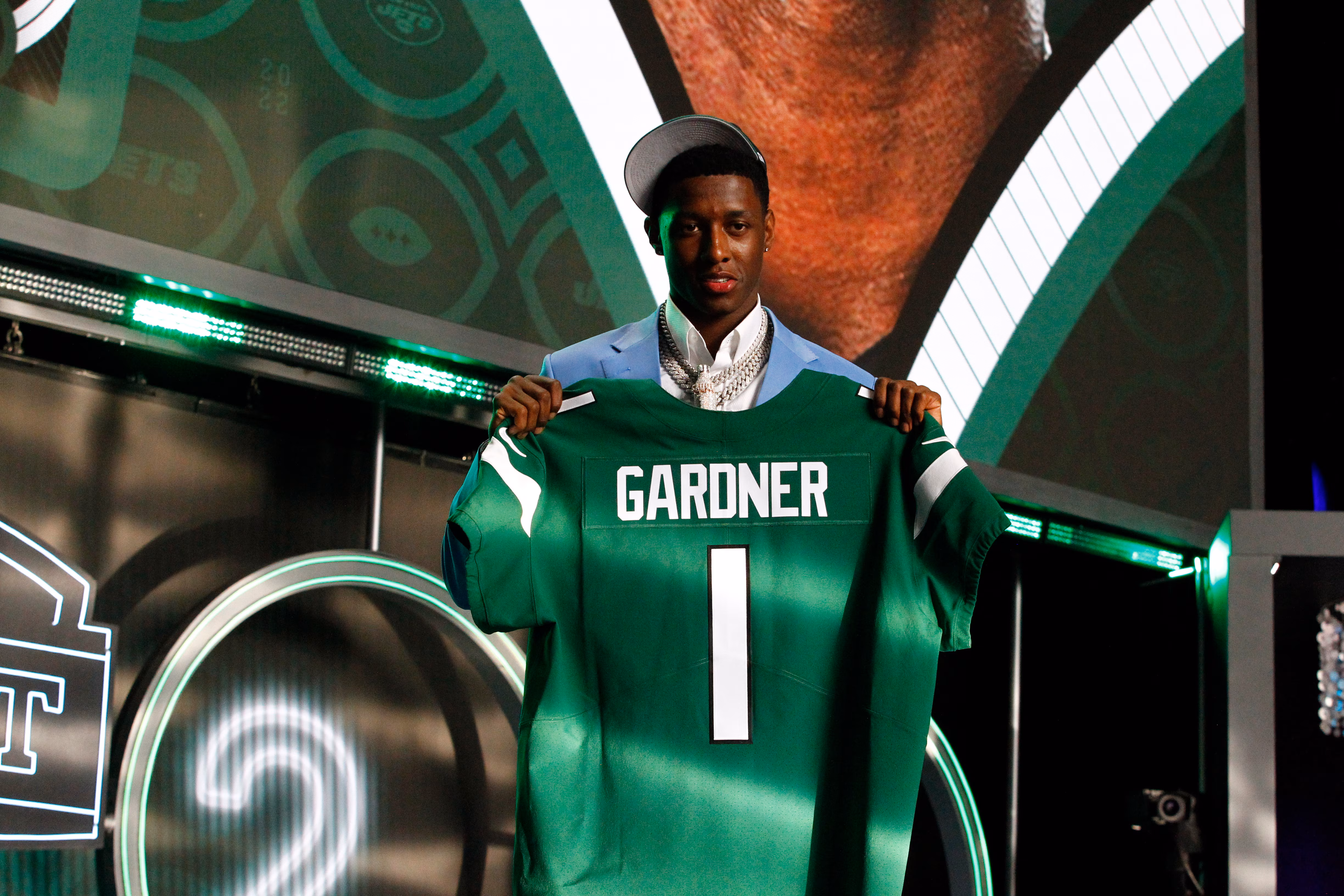 Sauce Gardner, Jets Agree to Fully Guaranteed 4-Year Rookie Contract