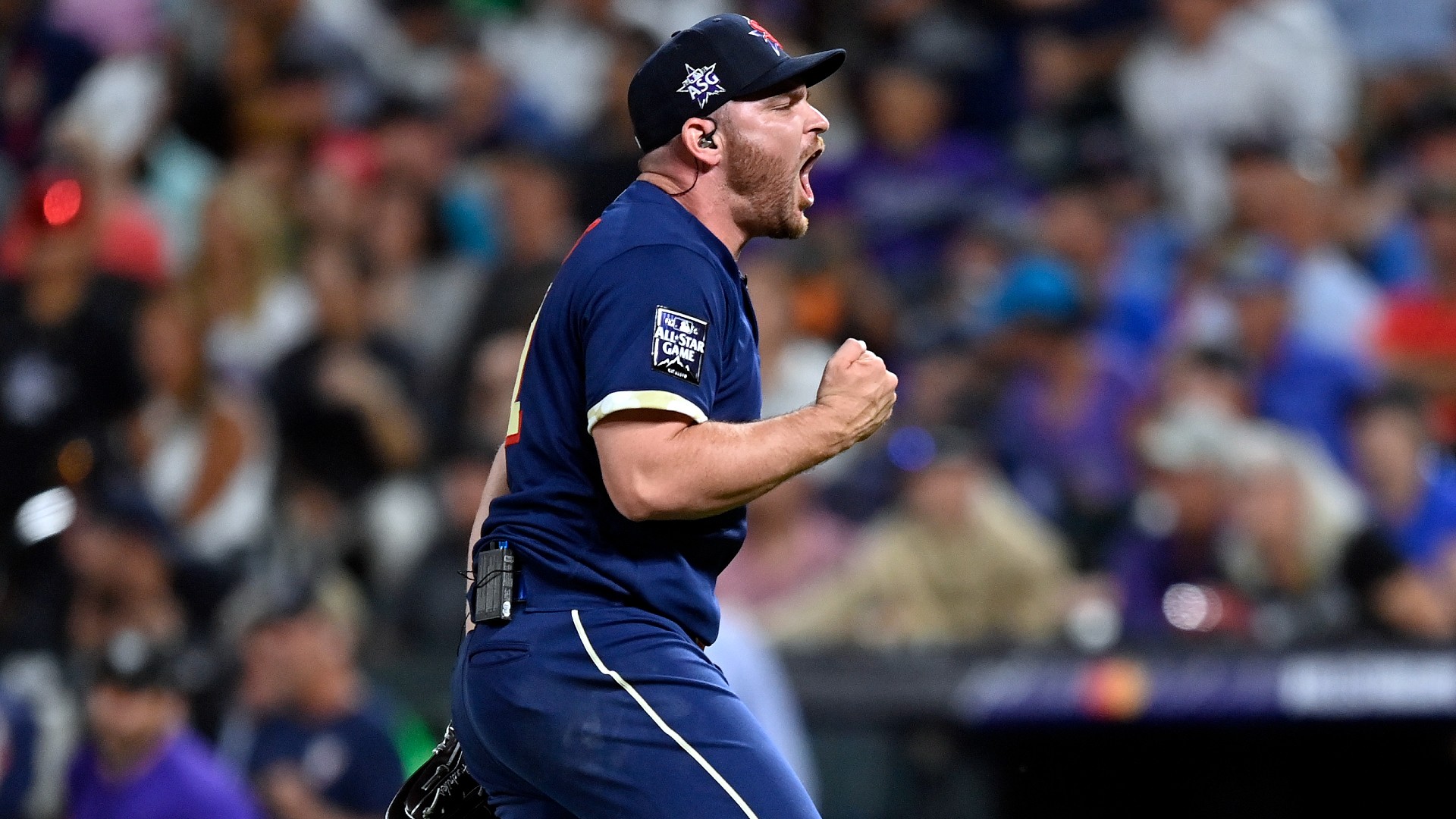 White Sox's Liam Hendriks swears up storm on hot mic during All-Star Game appearance