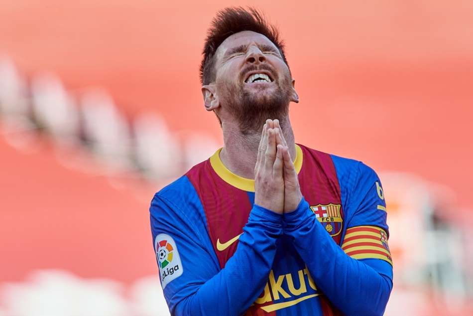 Barcelona send birthday message to Messi as captain's contract nears end