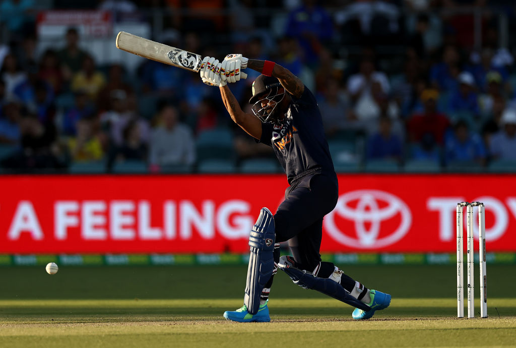 India vs Australia 1st T20 Updates: Rahul's 51, Jadeja's 23-ball 44 helps India post 161/7 in Canberra