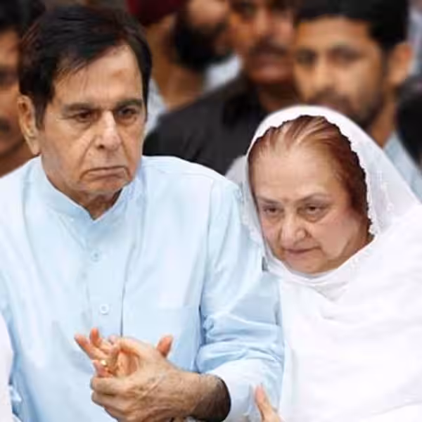 Saira Banu on Dilip Kumar-Amitabh Bachchan's Shakti being remade: Such classics shouldn't be touched at all | 