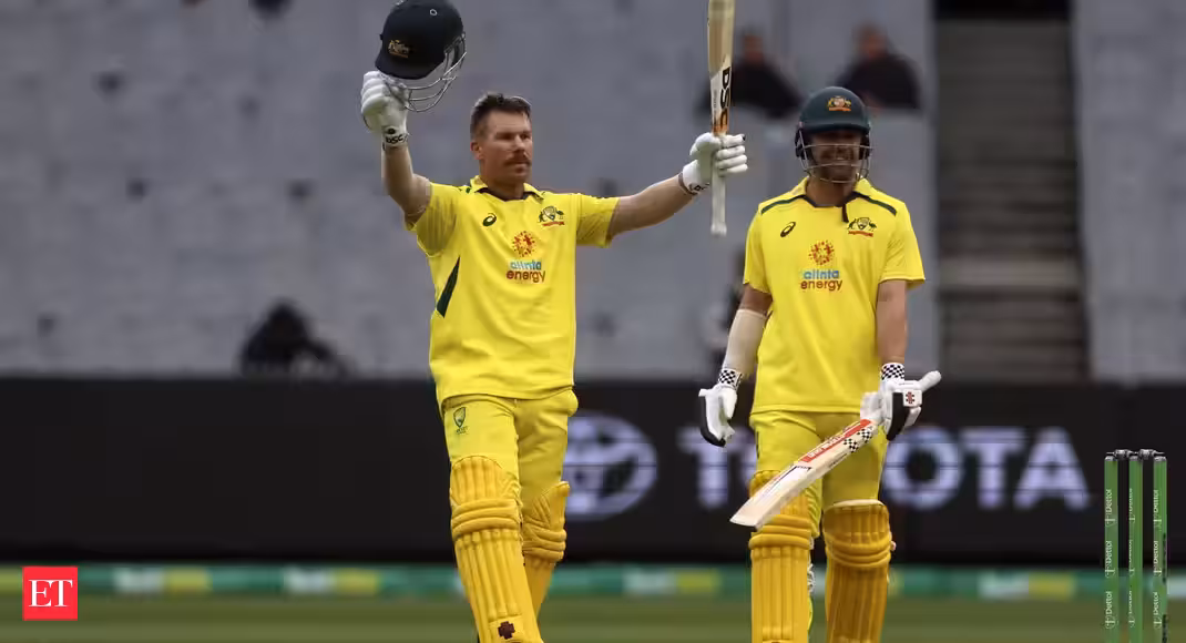 Travis Head, David Warner plunder centuries as Australia crushes England in final ODI