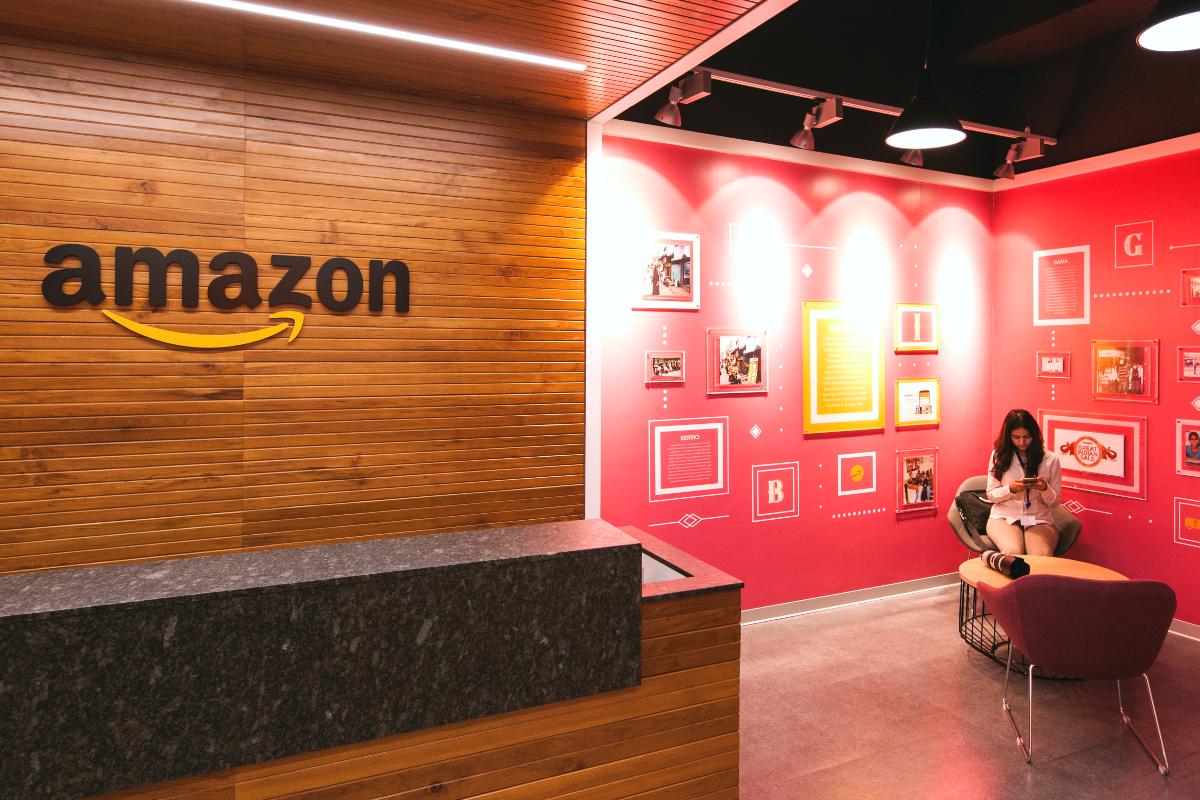 Amazon Prepares for Holiday Sales Amid COVID-19 Challenges