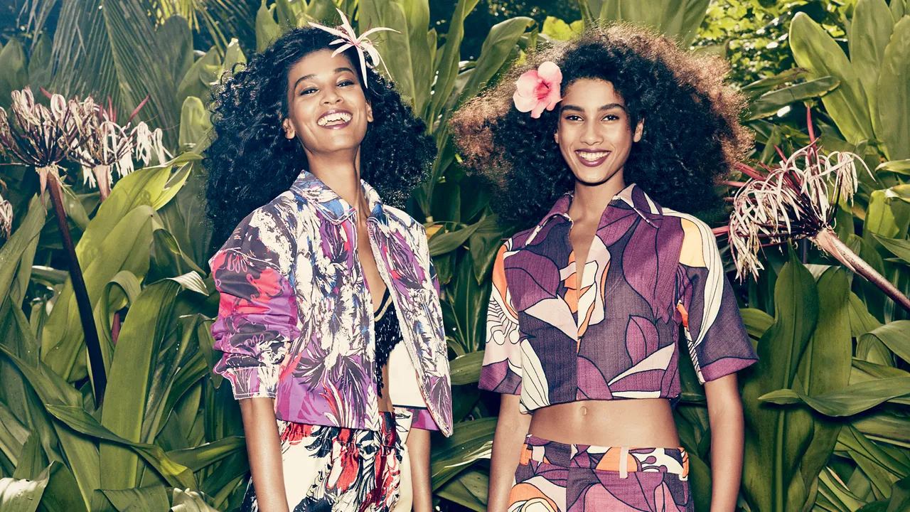 Upcoming Vacation? Wear These Matching Sets On Your Next Holiday in the Sun