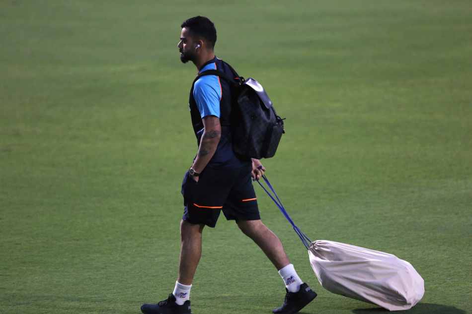Virat Kohli quits India Test captaincy: Stunned cricketers, BCCI react in surprise