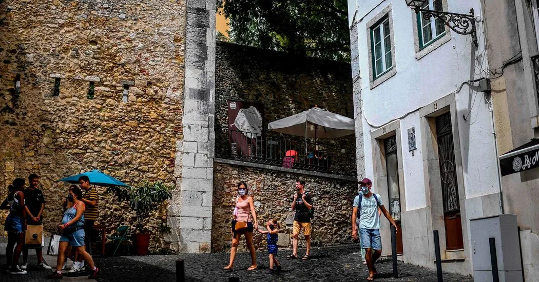 With Vacation Rentals Empty, European Cities See a Chance to Reclaim Housing