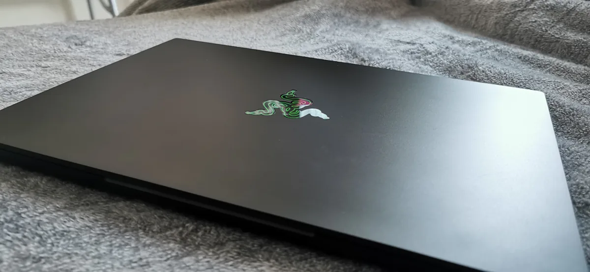 Razer Blade 14 (2021) - Review