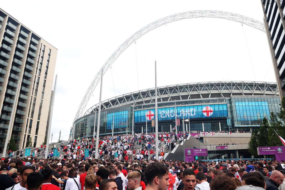 Euro 2020 final: UEFA confirm England v Italy to go ahead despite fans jumping perimeter barriers