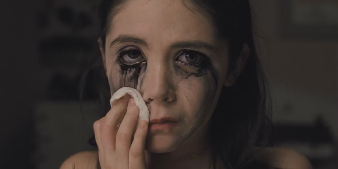 'Orphan: First Kill' Star Isabelle Fuhrman Says Prequel Makes Movie History and "People Will Be Shocked"