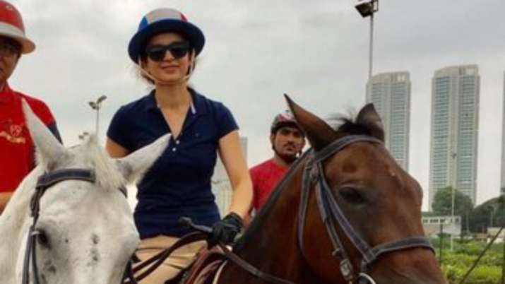 Kangana Ranaut misses horse-back riding in Mumbai, shares throwback photos