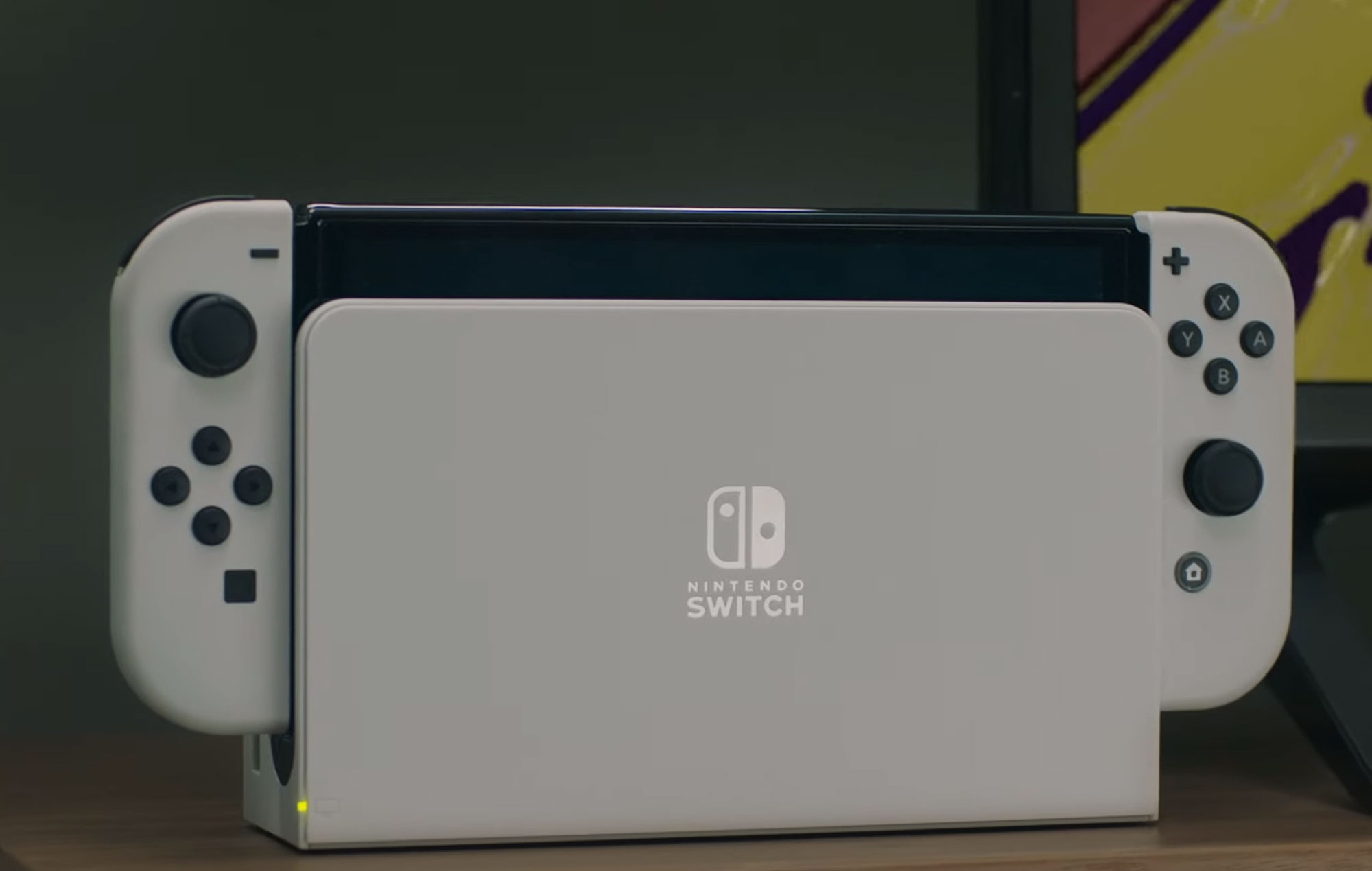 Switch OLED only improves screen - but dock available separately