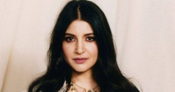 OMG! Did you know Anushka Sharma was the classmate of THIS Indian cricketer's wife? | Bollywood Life