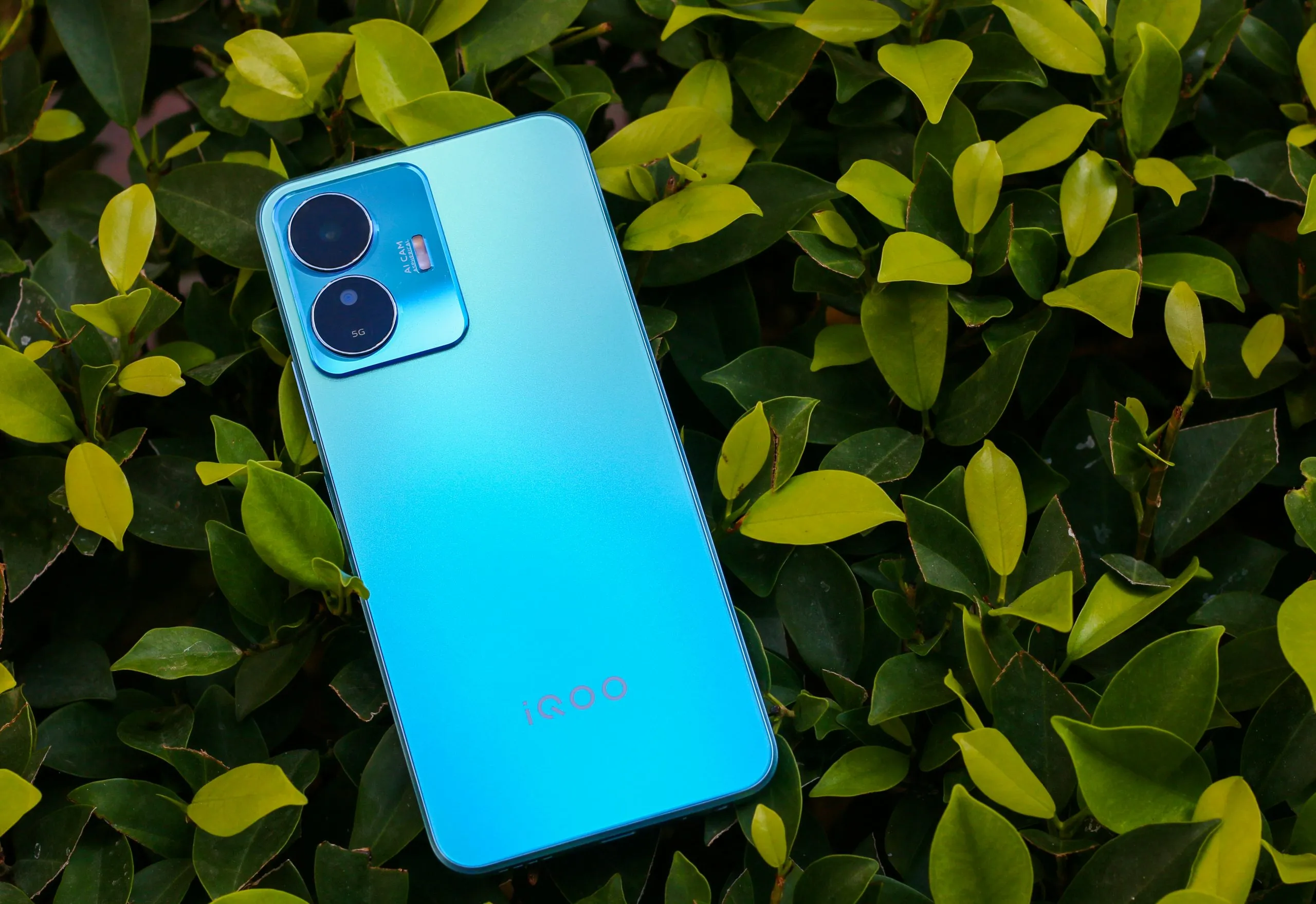 iQOO Z6 Lite review with Pros and Cons - Smartprix