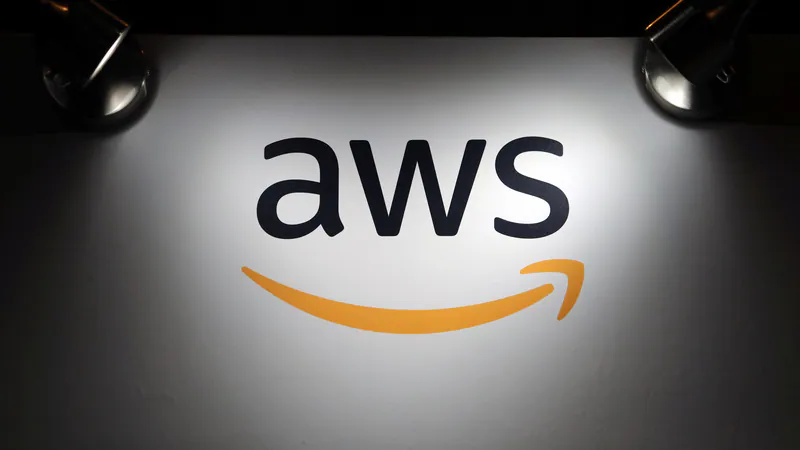 Amazon Web Services Taps Own Chips for New Supercomputing Offering