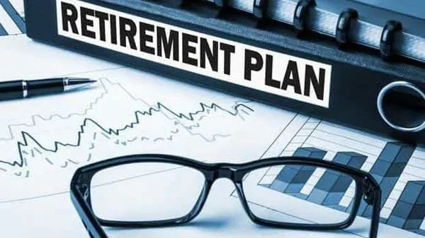 What are post-retirement risks and how to overcome them?