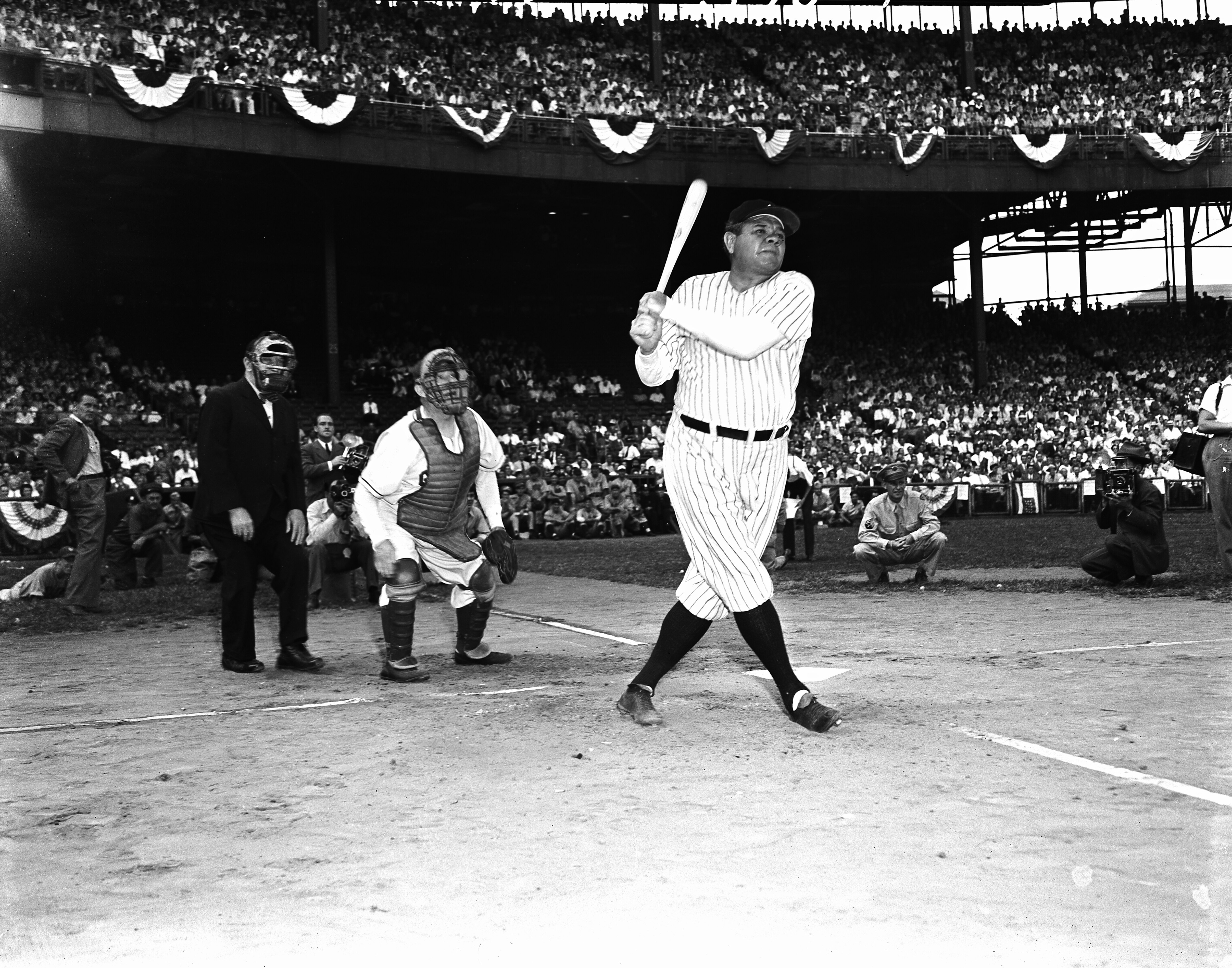 Babe Ruth Handwritten Autographed Contract Could Get Over $1M At Auction