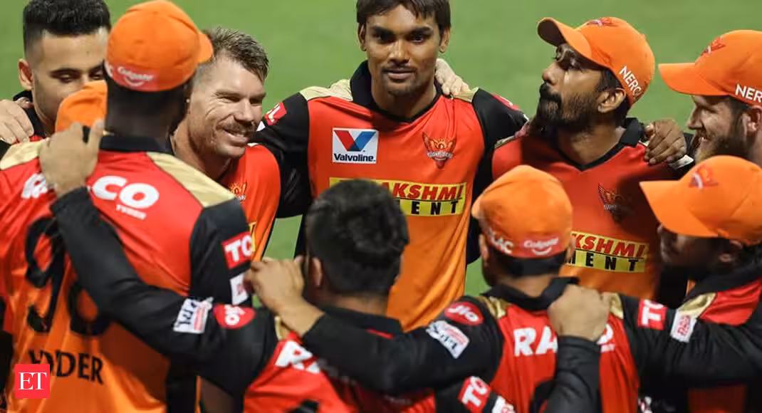 IPL 2020: Clinical SRH beat RCB by 5 wickets to keep play-off hopes alive