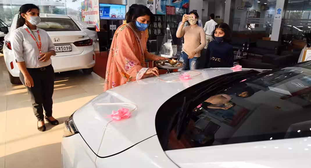 Auto sales may plunge 30% this festive season. But don’t blindly point a finger at tepid demand.