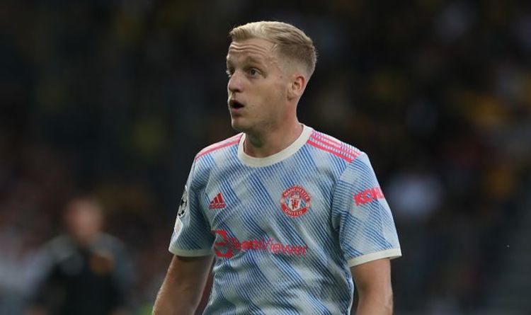 Ole Gunnar Solskjaer contradicts Donny van de Beek comments with latest Man Utd decision