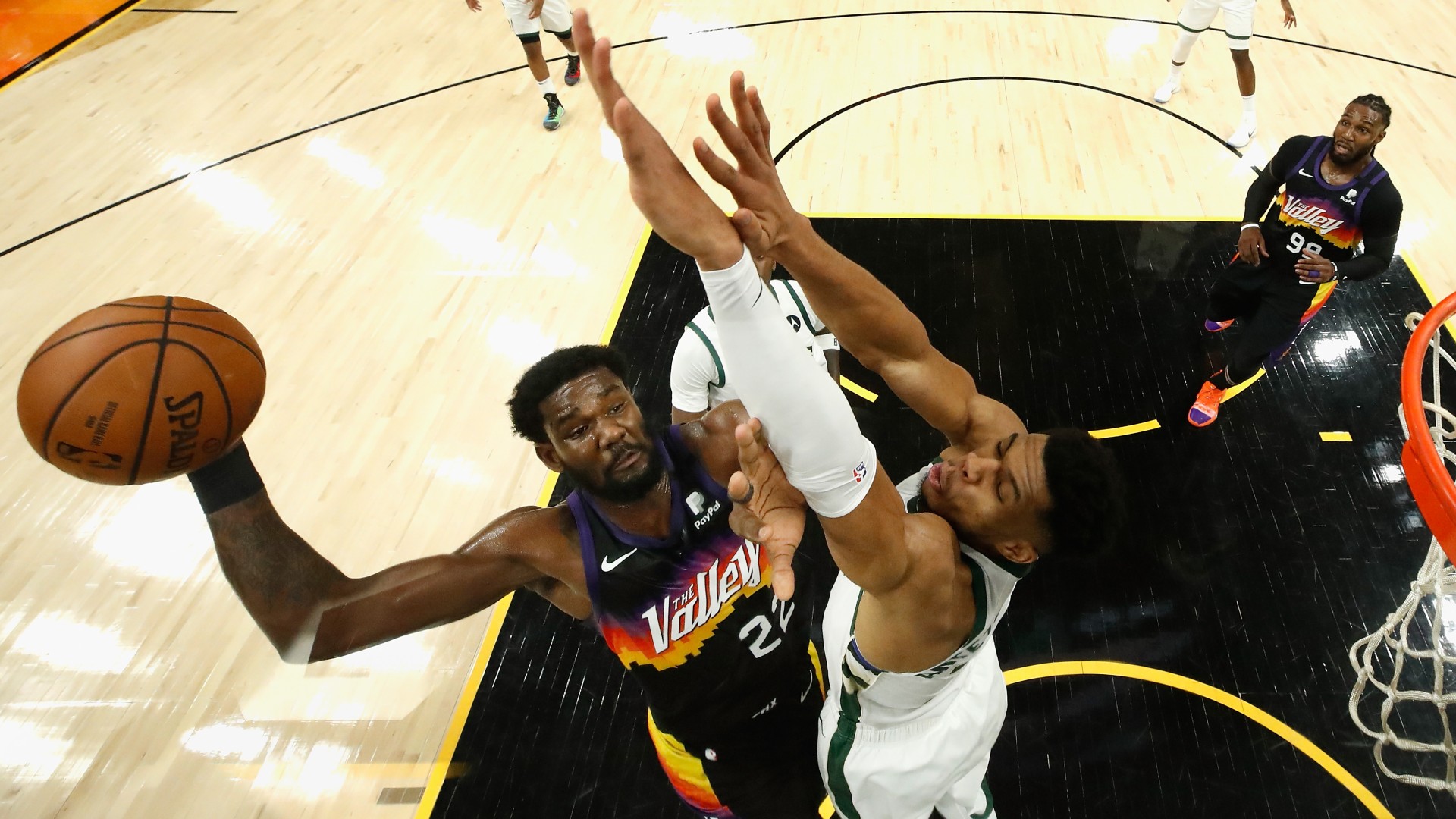 Suns' Deandre Ayton on importance of Monty Williams' Game 2 pep talk: 'It got me going'