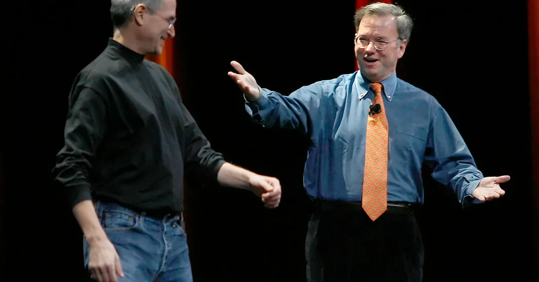 Apple, Google and a Deal That Controls the Internet