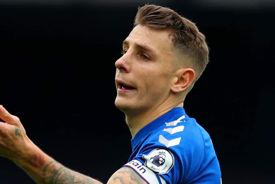 Everton's Digne set for surgery after suffering ankle ligament damage