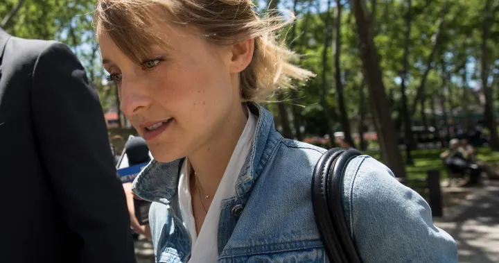 Allison Mack releases lengthy apology as NXIVM sex cult sentencing looms