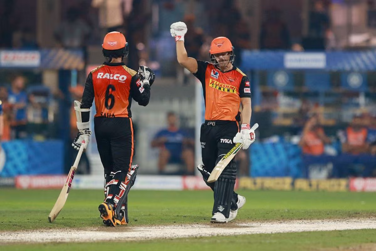 IPL 2020: SRH Thrash MI by 10 Wickets to Seal Play-off Spot at KKR's Expense