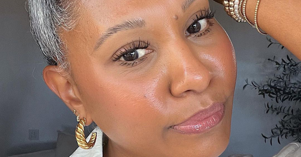 3 Things Every Effective Face Serum Needs, According to Derms