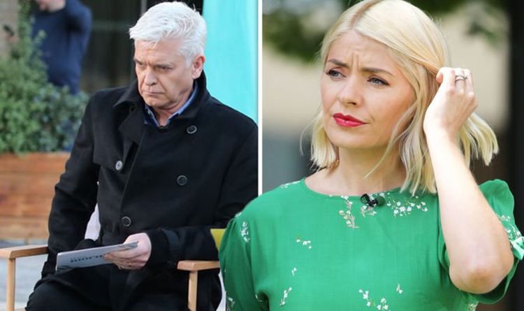 Holly Willoughby forced to call paramedic for help as Phillip Schofield fell ill on show