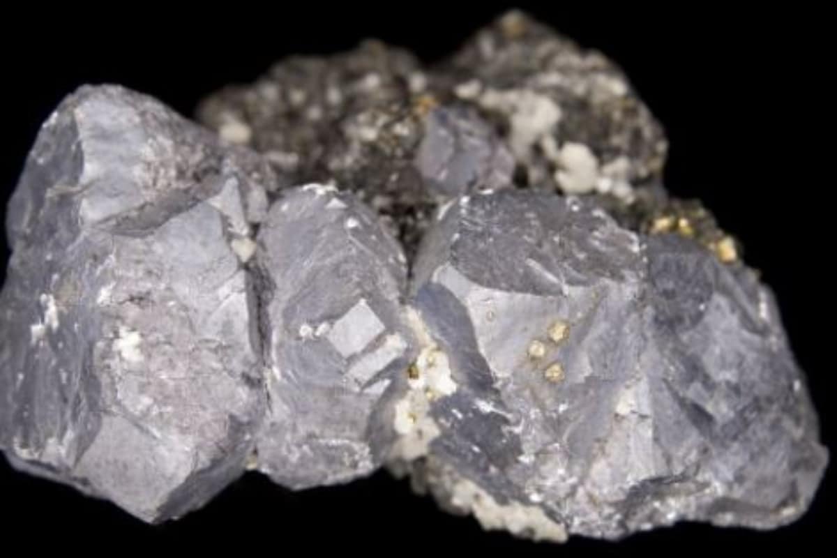 International Lead Poisoning Prevention Week 2020: Signs of Lead Poisoning and Precautions to Take Against it