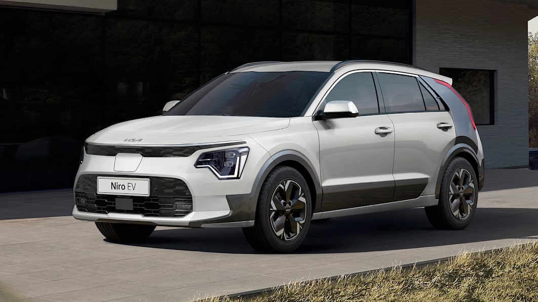 2023 Kia Niro revealed with bold two-tone styling