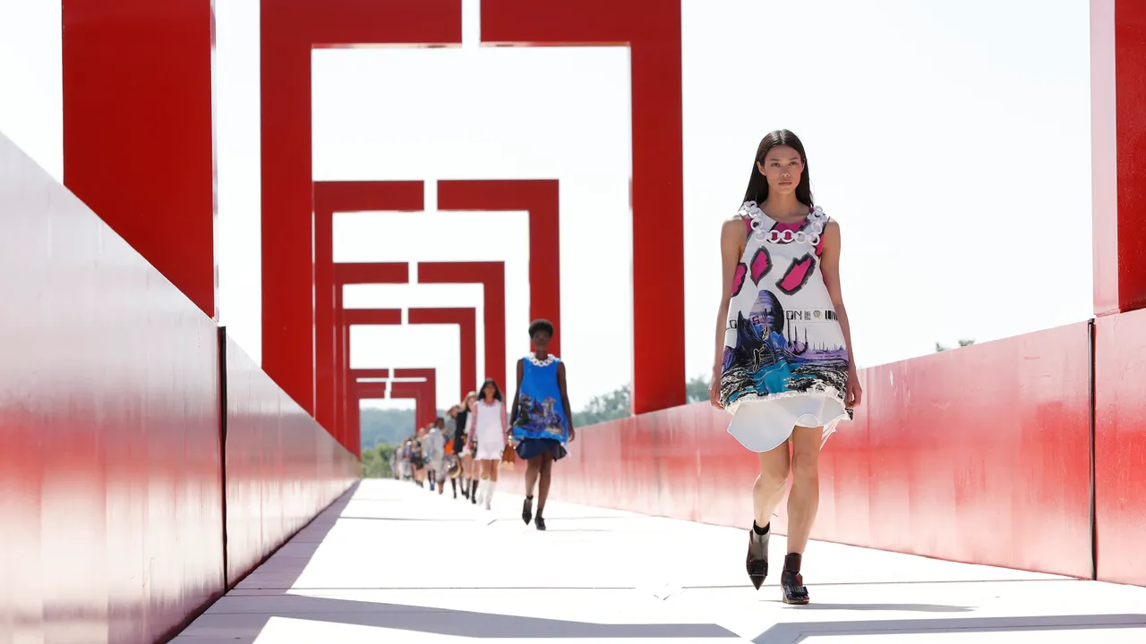 6 Architectural Wonders of the World Everyone Should Visit, According to Nicolas Ghesquière