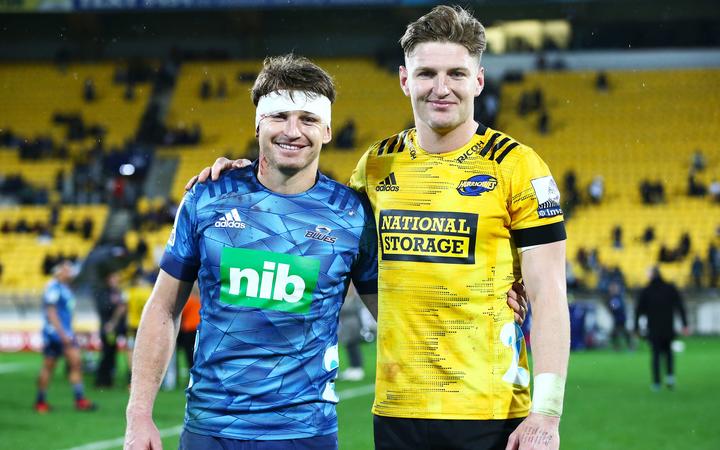 Jordie Barrett commits to Hurricanes for 2022