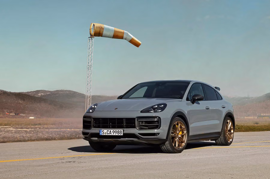Porsche Cayenne Turbo GT breaks cover