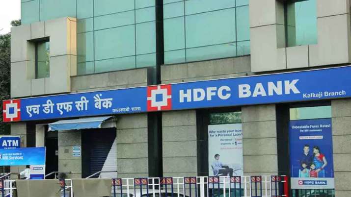 RBI asks HDFC Bank to stop digital activities, sourcing new credit card customers