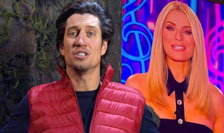 Vernon Kay urges Tess Daly to ‘hurry home’ after wowing on Strictly in 'half missing' gown