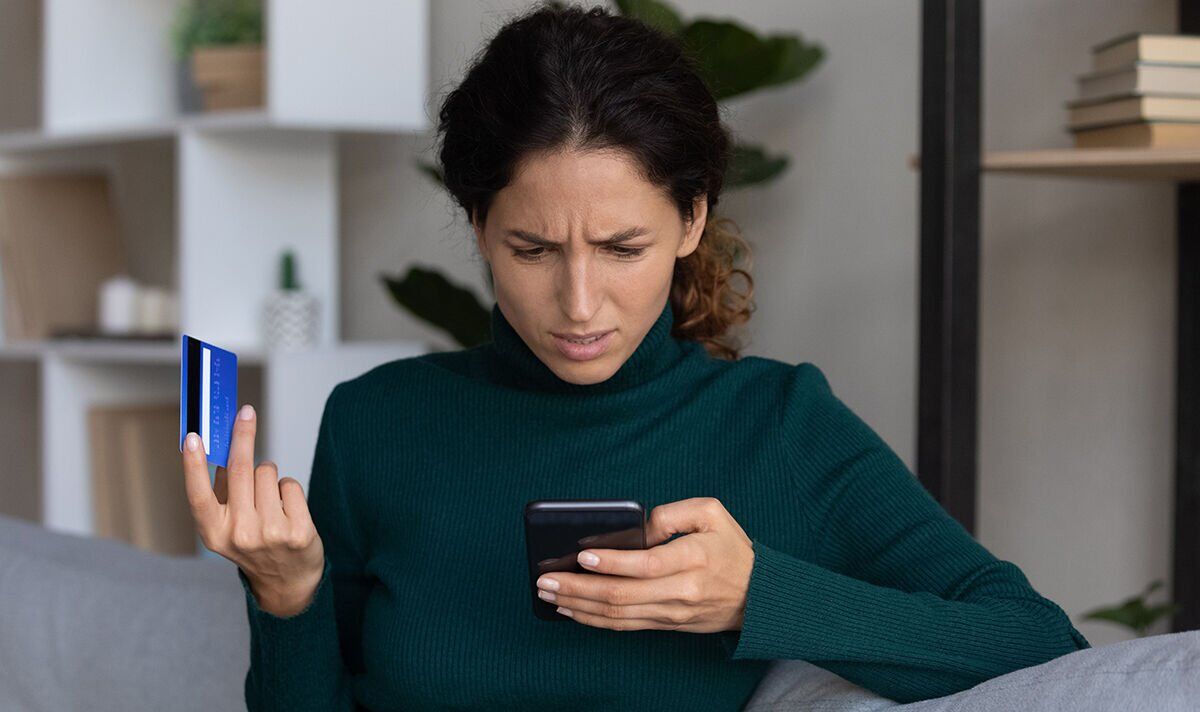 Finance experts on how to spot 'spoofing scams'