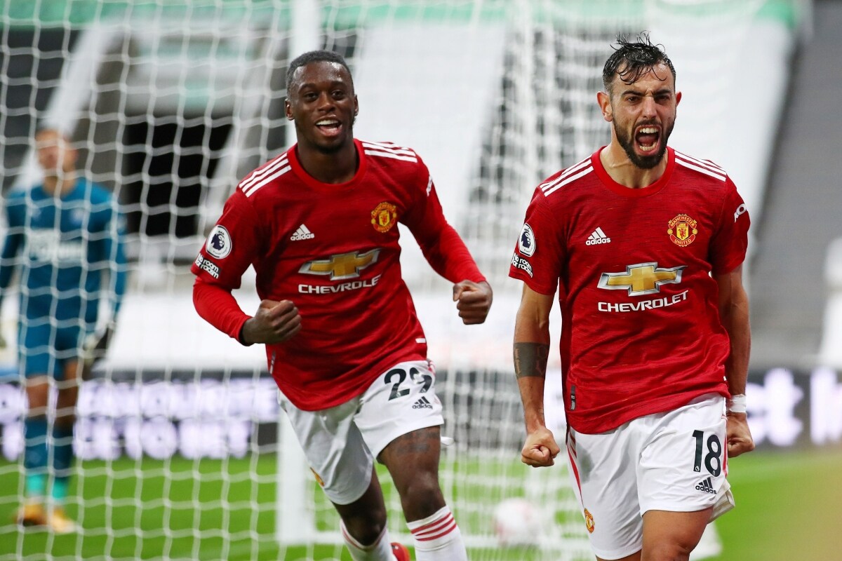 Football Match Today: Manchester United Face Everton, Borussia Dortmund Host Bayern Munich