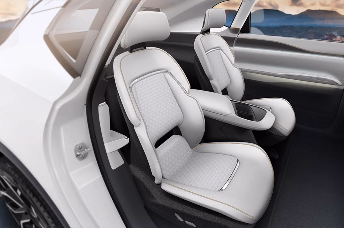 All-electric Airflow concept previews Chrysler’s EV future