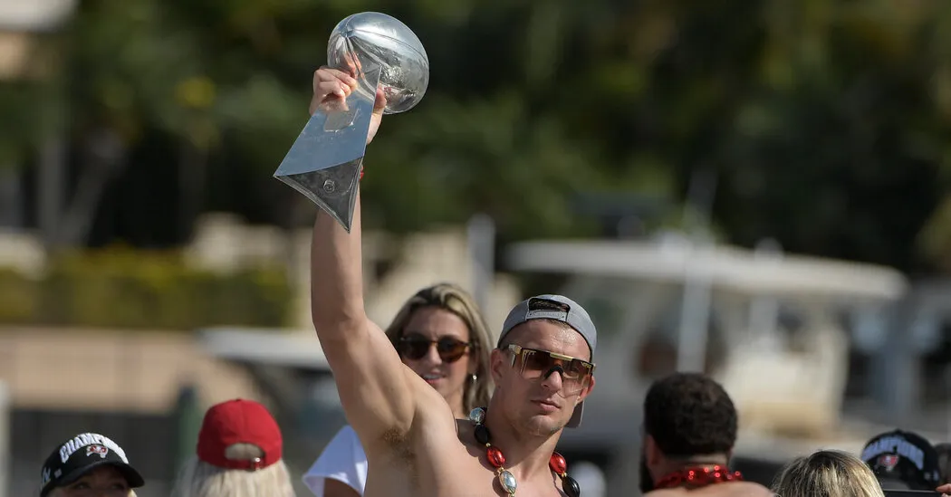 Gronk Retires. Footballs Rejoice.