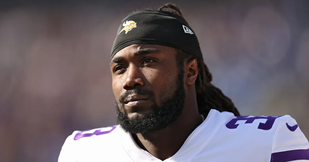 Woman Accuses Vikings’ Dalvin Cook of Assault, False Imprisonment in Lawsuit